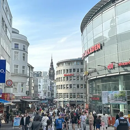 Lovely Spacious 3 In Center Sleeps 6 *