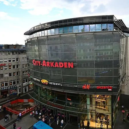 Lovely Spacious 3 In Center Sleeps 6 Apartment