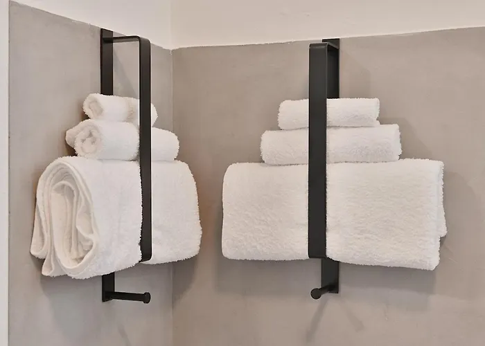 Lovely Spacious 3 In Center Sleeps 6 Wuppertal