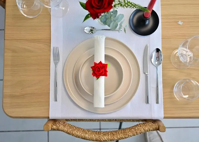 Lovely Spacious 3 In Center Sleeps 6 Appartement Wuppertal